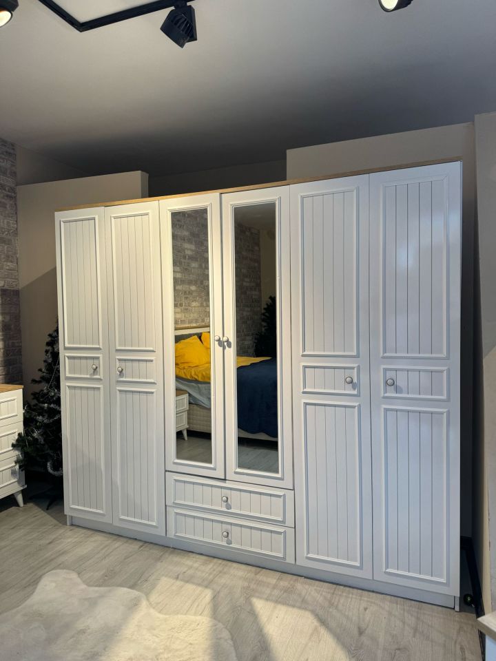 Loren Yatak Odası Takımı